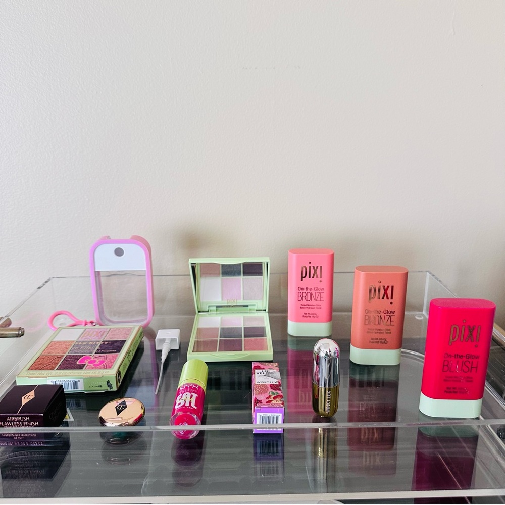 Pixi Beauty Make up bundle - Picture 9 of 10